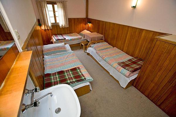 Schronisko Pttk Samotnia Hostel Karpacz Cameră foto